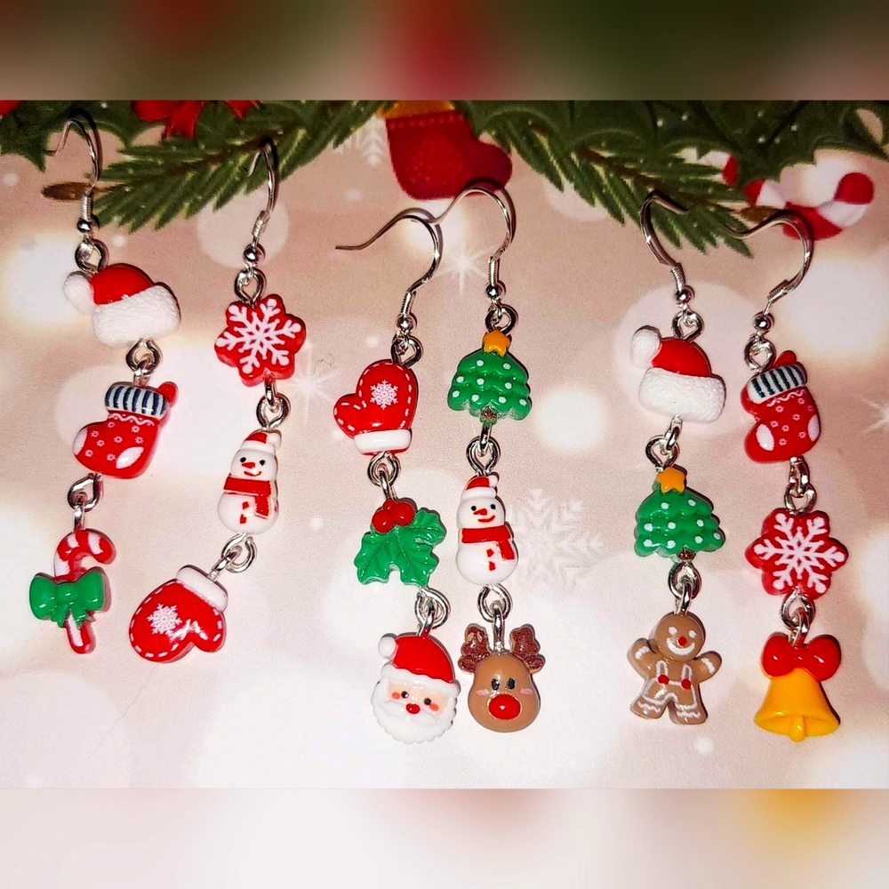 UGLY SWEATER DANGLE EARRINGS 1pr